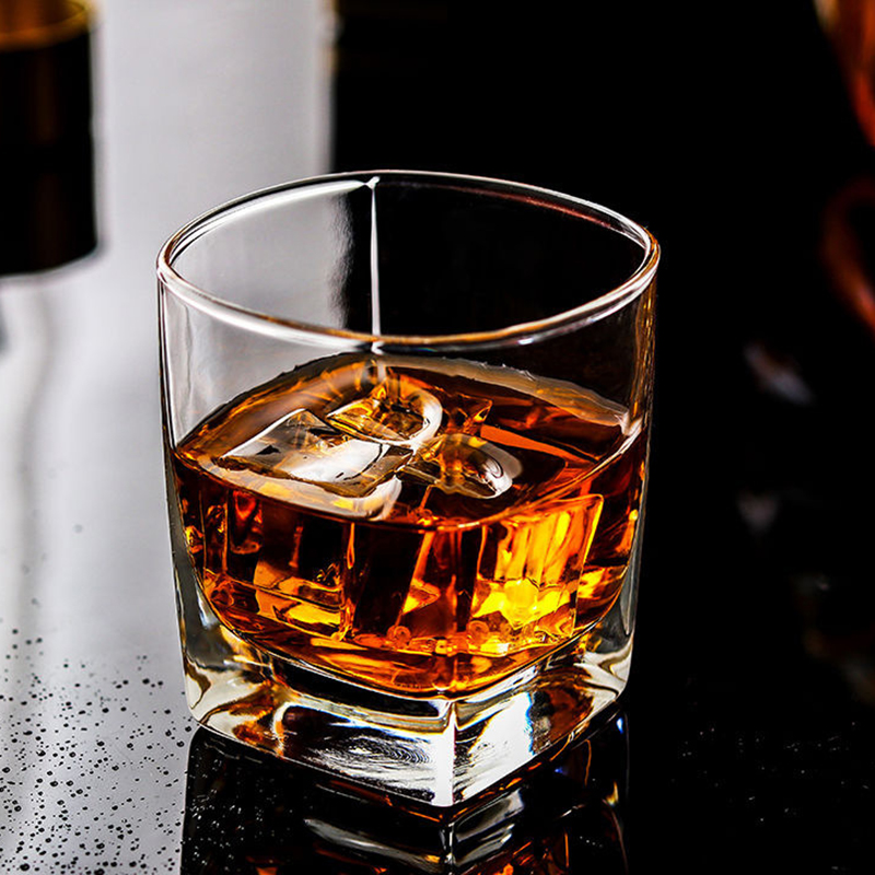 235ml 4pcs 세트 맥주 브랜디 외국 와인 안경  - Wine Beer The Whiskey 리뷰 및 가격